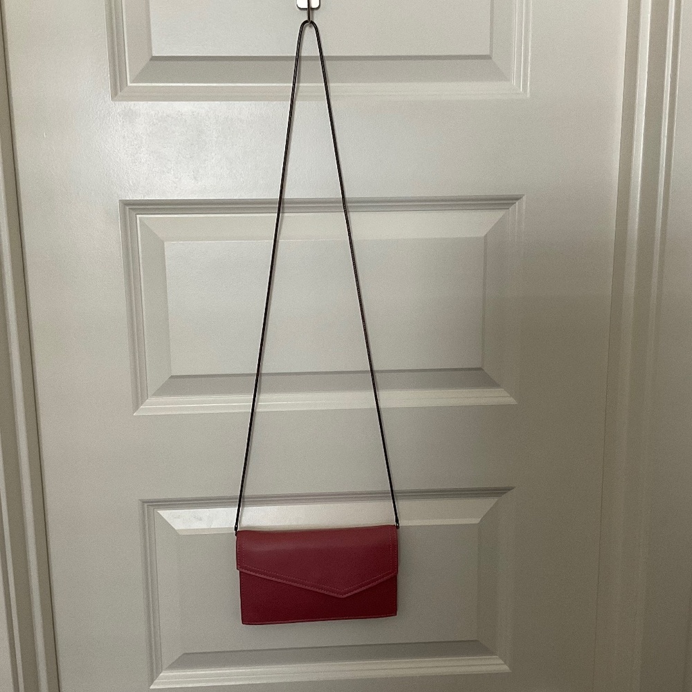 Urban Expressions Dark Pink Crossbody Clutch with Chain Strap